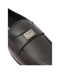 Dolce & Gabbana 'ariosto' Black Loafers With Logo Tag In Smooth Leather Man -Stylish Men-Dolce & Gabbana 64e1ea44a7e7e1ed91b7043e68fd5136